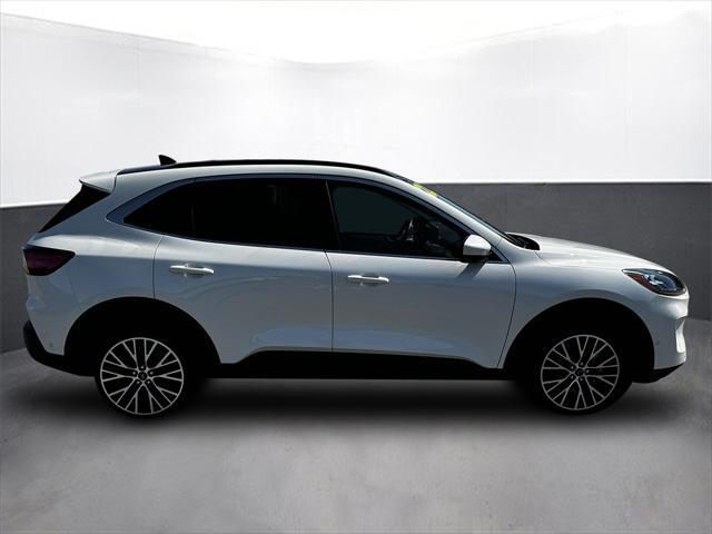 used 2022 Ford Escape car, priced at $25,000