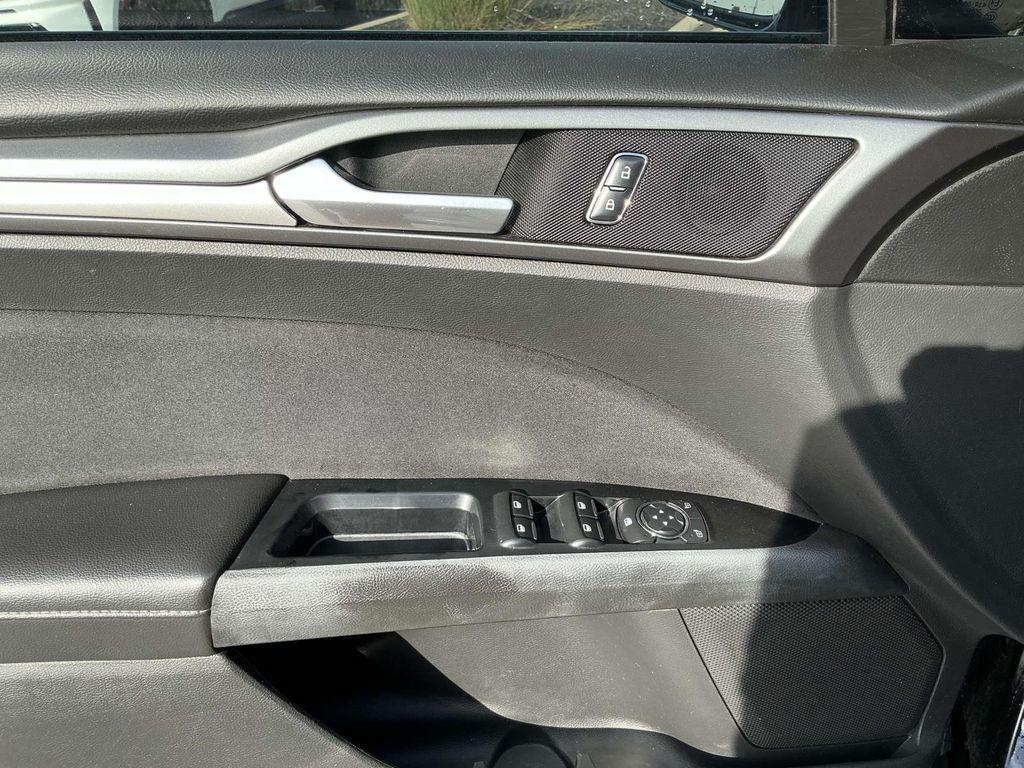 used 2016 Ford Fusion car, priced at $10,500