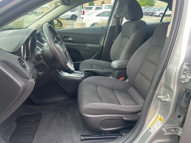 used 2014 Chevrolet Cruze car, priced at $6,750