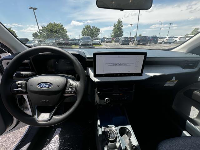 new 2025 Ford Maverick car, priced at $31,900