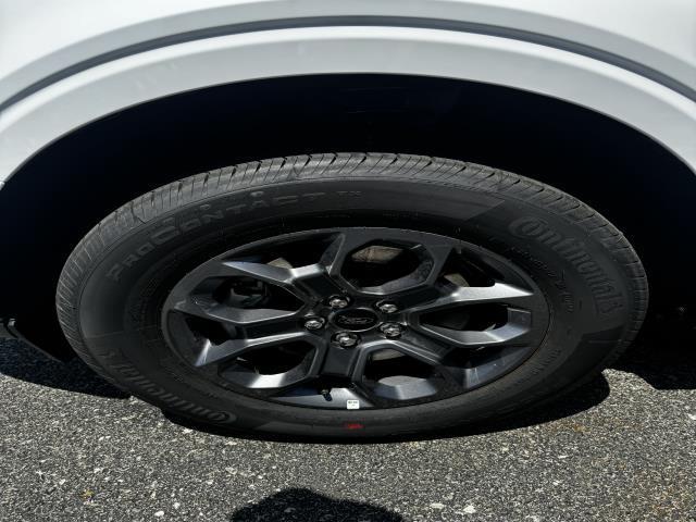 new 2025 Ford Maverick car, priced at $31,900
