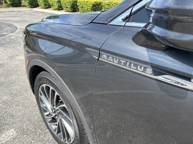 used 2019 Lincoln Nautilus car, priced at $19,200
