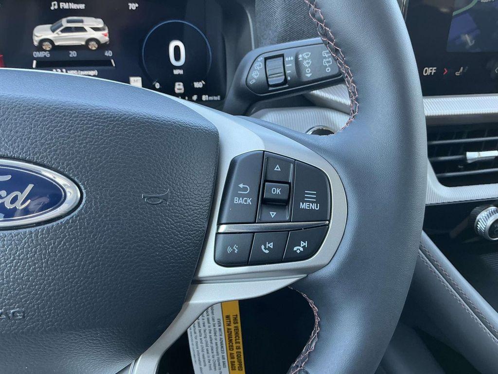 new 2025 Ford Explorer car, priced at $41,000