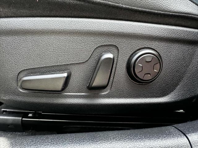 used 2023 Kia Stinger car, priced at $30,900