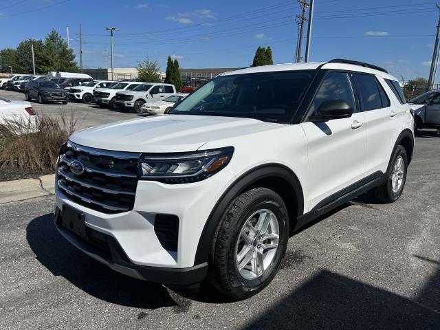 new 2025 Ford Explorer car, priced at $41,500