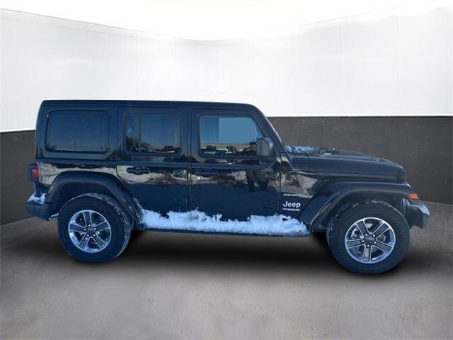 used 2022 Jeep Wrangler Unlimited car, priced at $33,000