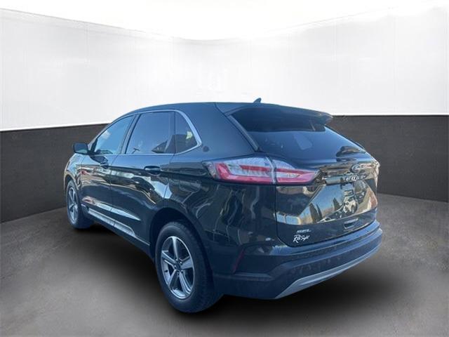 used 2022 Ford Edge car, priced at $25,000