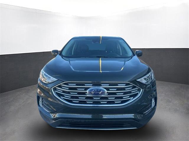 used 2022 Ford Edge car, priced at $25,000