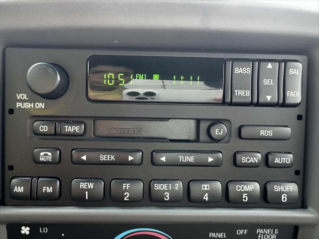 used 2002 Ford F-150 car, priced at $9,000