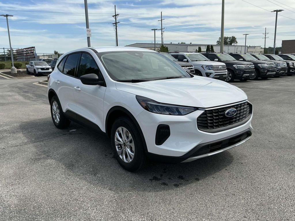 new 2025 Ford Escape car, priced at $28,750