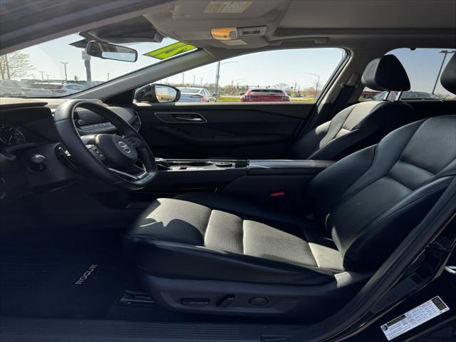 used 2021 Nissan Rogue car, priced at $25,000