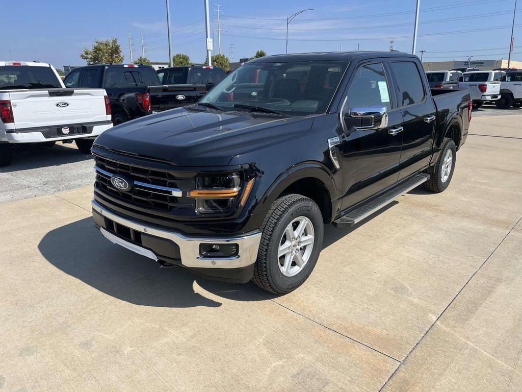 new 2025 Ford F-150 car, priced at $55,000