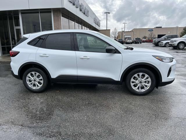 new 2025 Ford Escape car, priced at $27,500