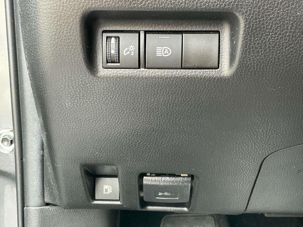 used 2022 Toyota RAV4 Hybrid car, priced at $29,900