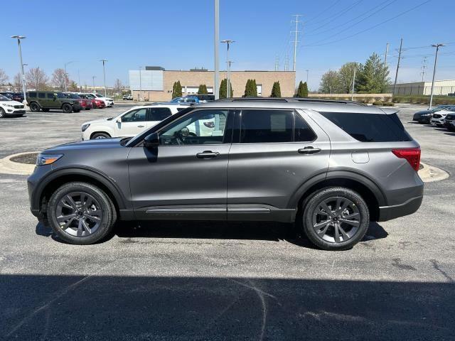 new 2024 Ford Explorer car, priced at $47,612