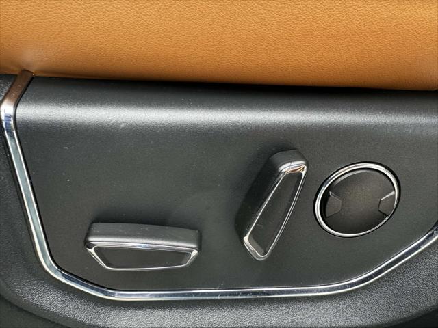 used 2024 Ford Expedition car, priced at $70,000