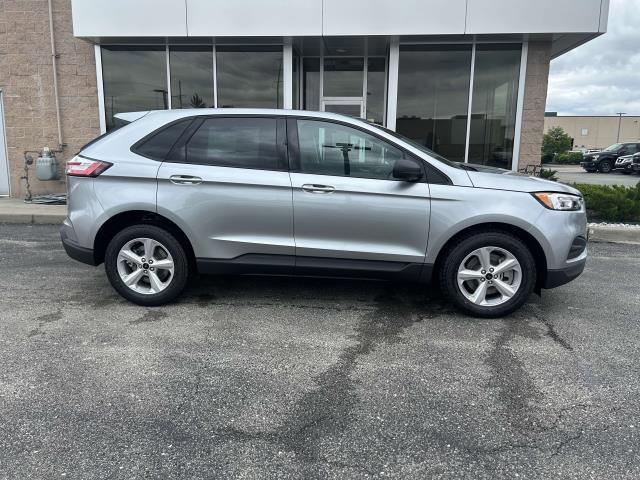 new 2024 Ford Edge car, priced at $38,000