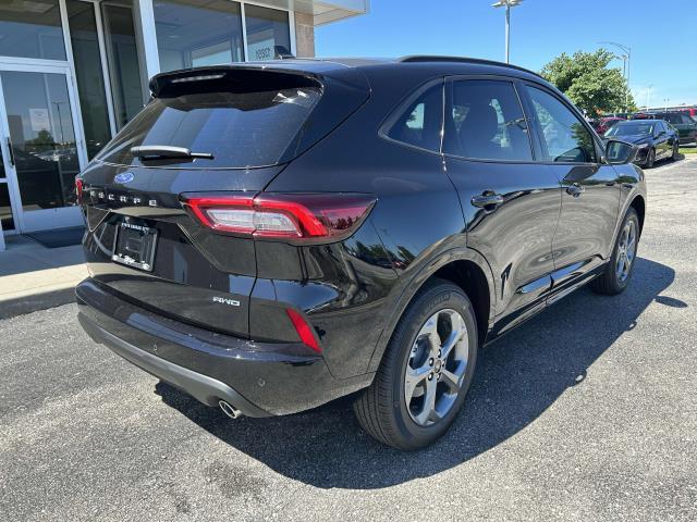 new 2024 Ford Escape car, priced at $31,500