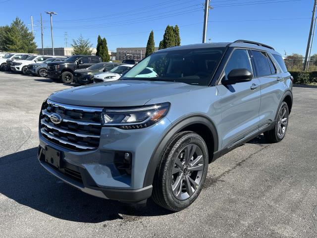 new 2025 Ford Explorer car, priced at $45,500