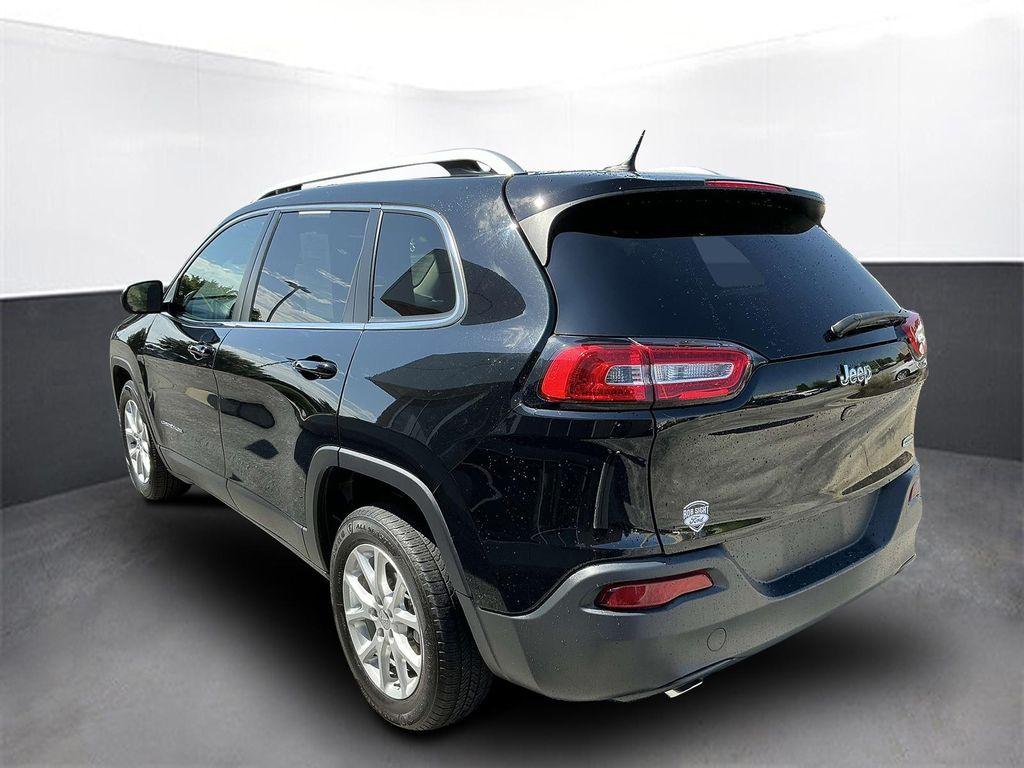 used 2018 Jeep Cherokee car, priced at $9,500