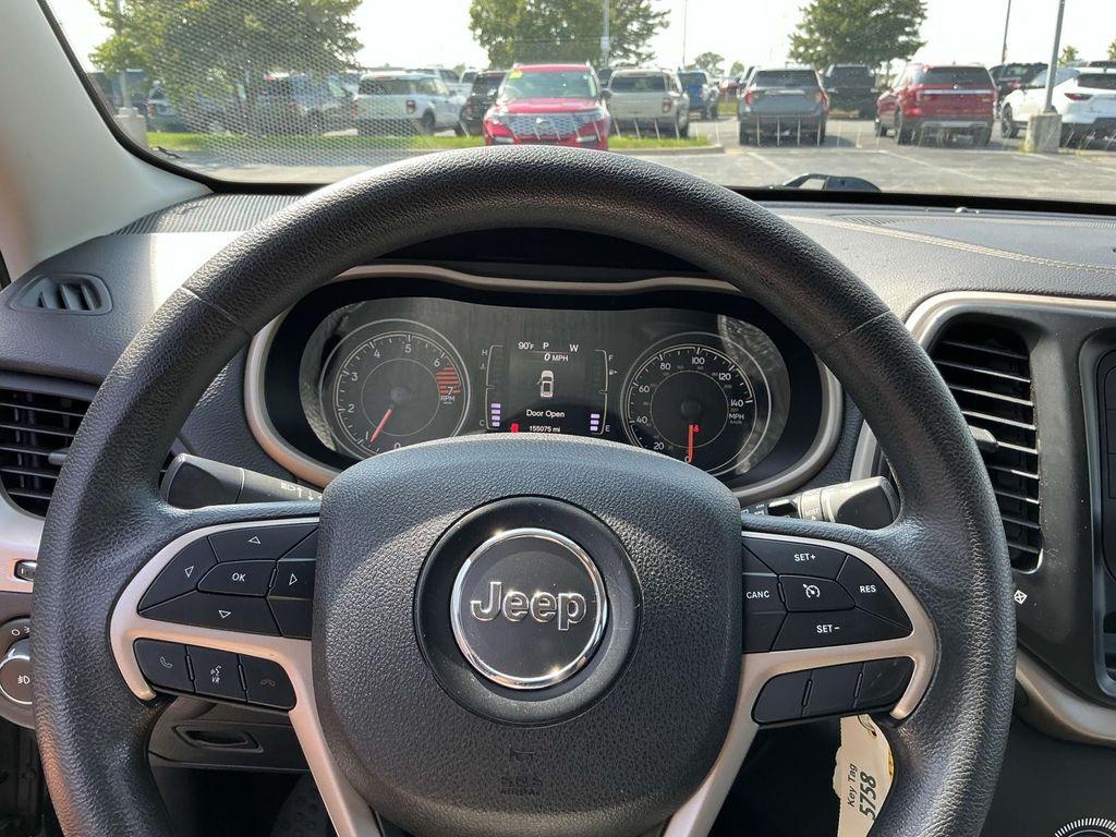 used 2018 Jeep Cherokee car, priced at $9,500