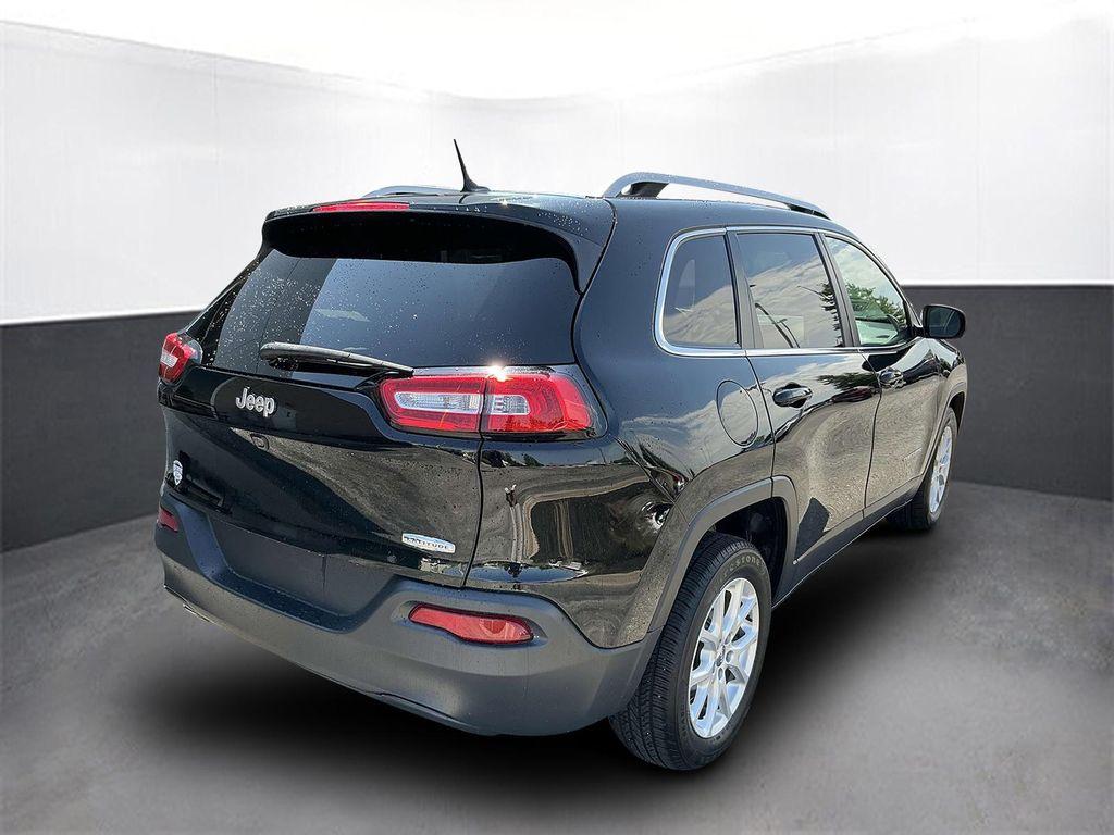 used 2018 Jeep Cherokee car, priced at $9,500