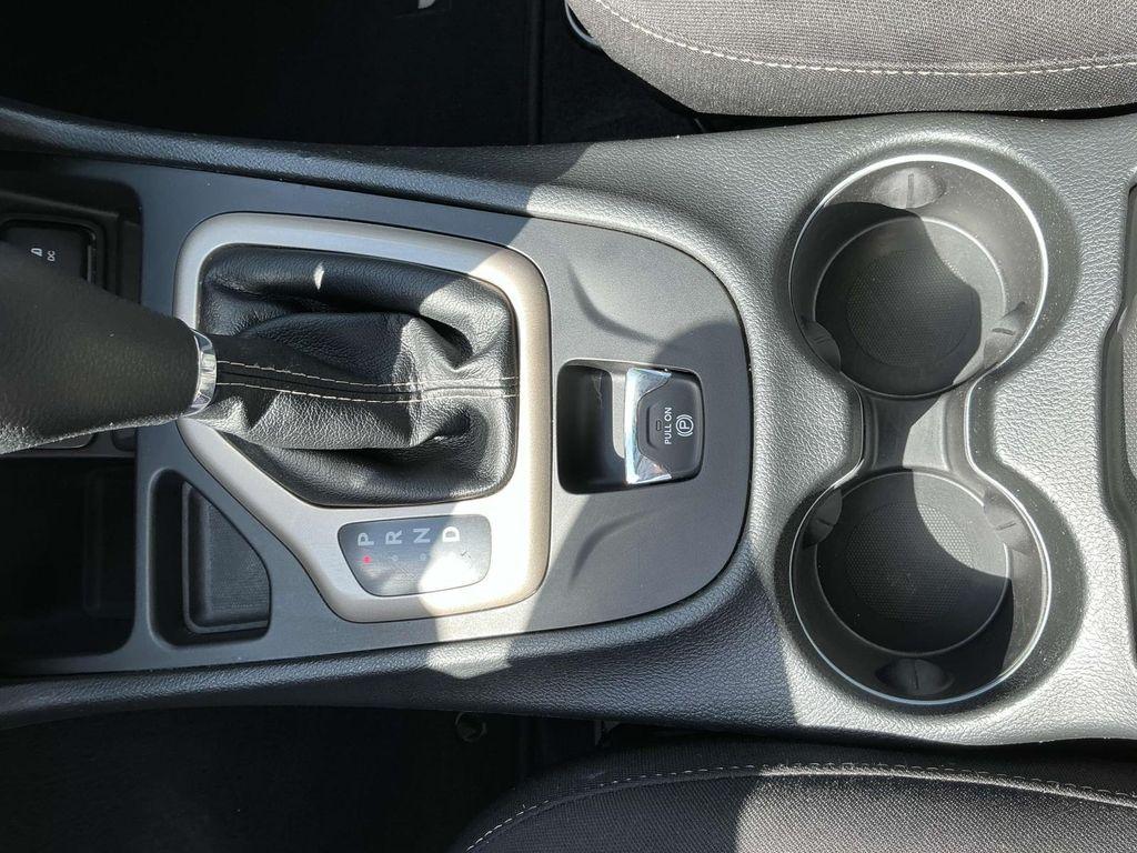 used 2018 Jeep Cherokee car, priced at $9,500