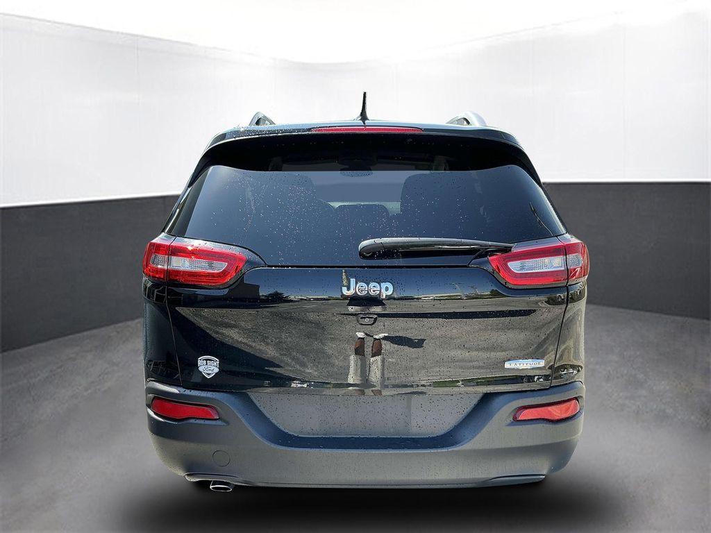 used 2018 Jeep Cherokee car, priced at $9,500