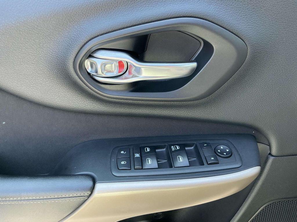 used 2018 Jeep Cherokee car, priced at $9,500