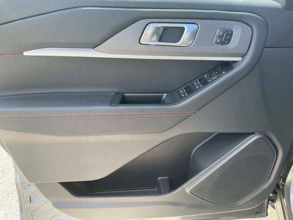 new 2025 Ford Explorer car, priced at $49,500