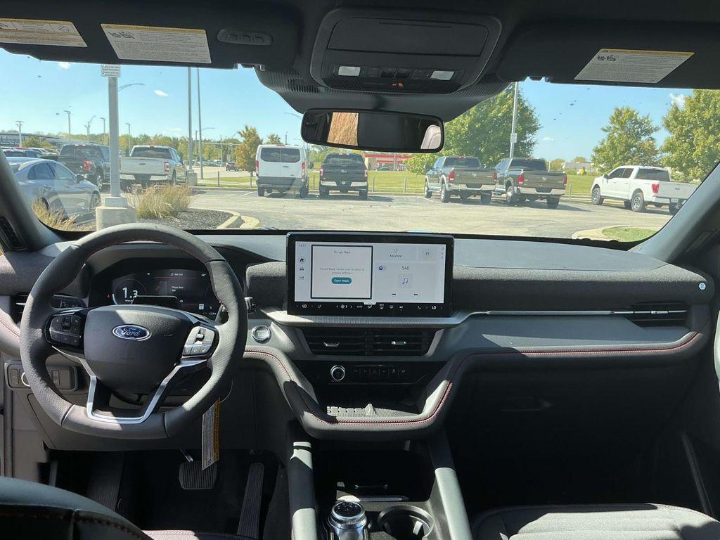 new 2025 Ford Explorer car, priced at $49,500