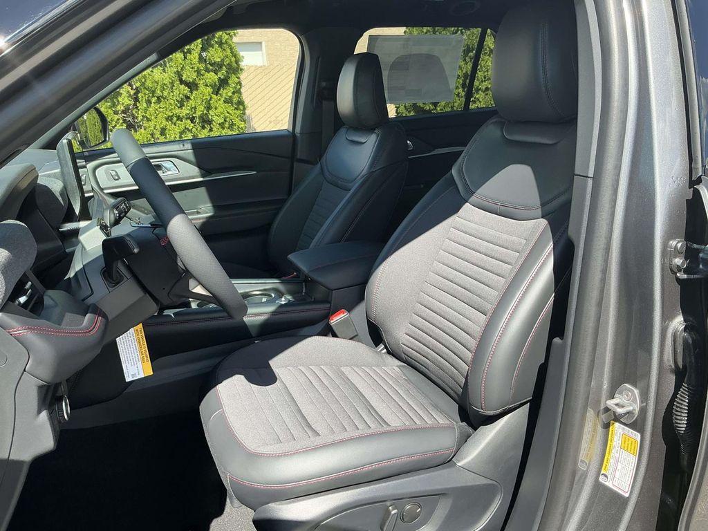 new 2025 Ford Explorer car, priced at $49,500