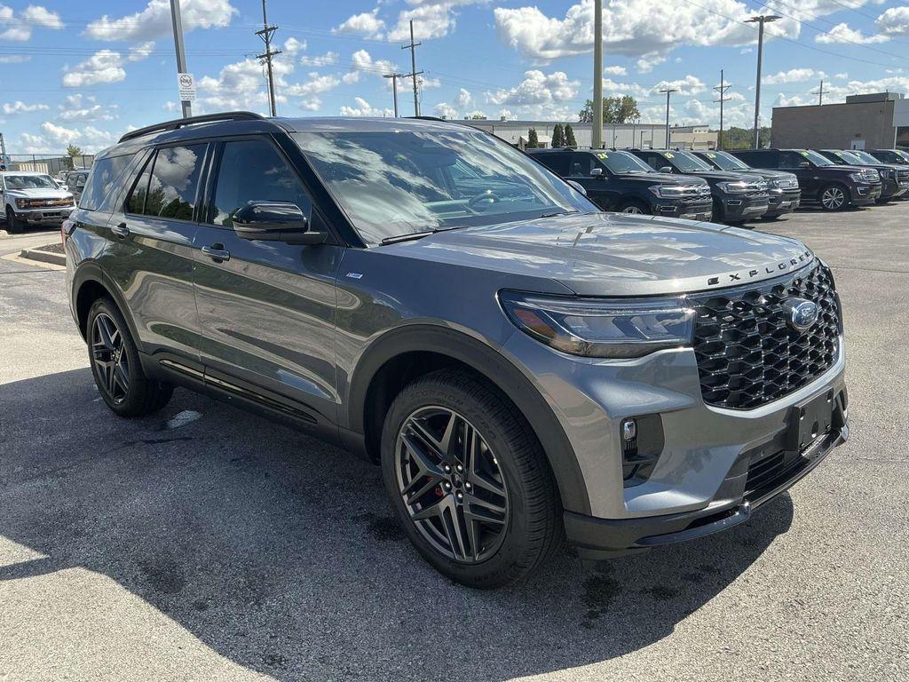 new 2025 Ford Explorer car, priced at $49,500