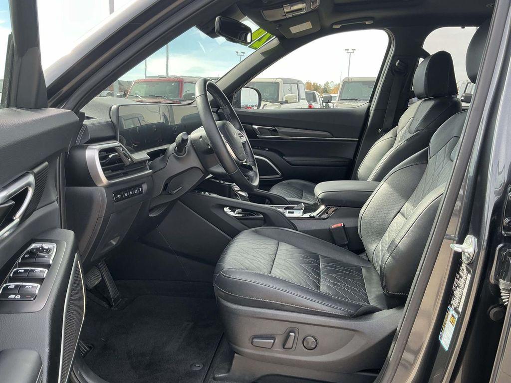 used 2024 Kia Telluride car, priced at $39,500