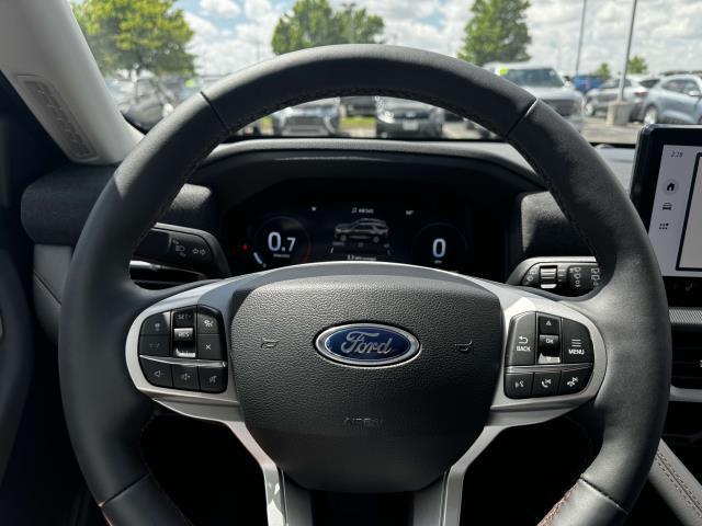 new 2025 Ford Explorer car, priced at $44,000
