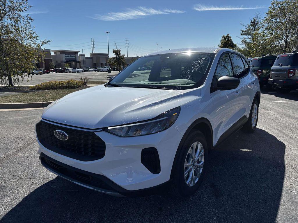 new 2025 Ford Escape car, priced at $26,500