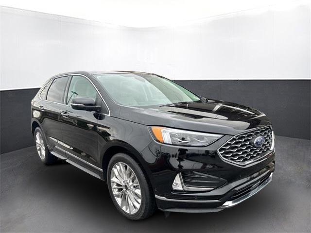 used 2024 Ford Edge car, priced at $35,000