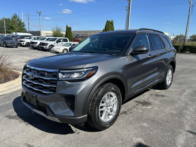 new 2025 Ford Explorer car, priced at $41,500