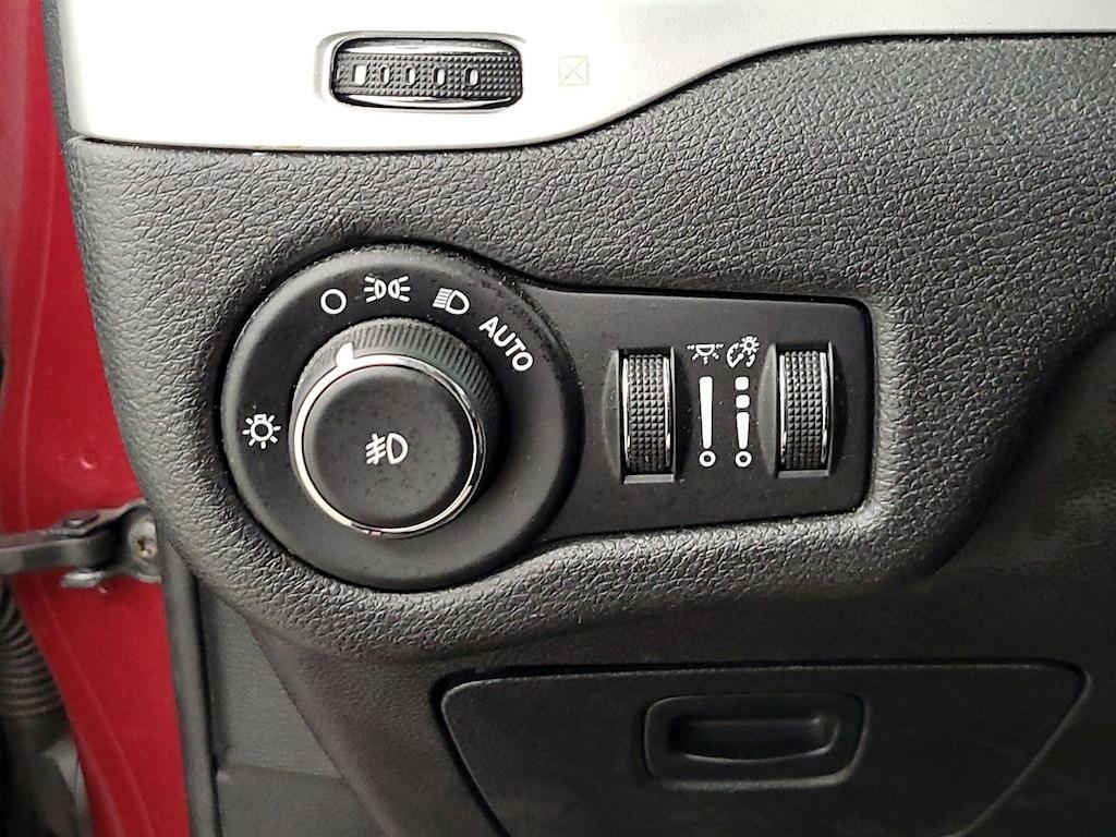 used 2016 Jeep Cherokee car, priced at $13,599