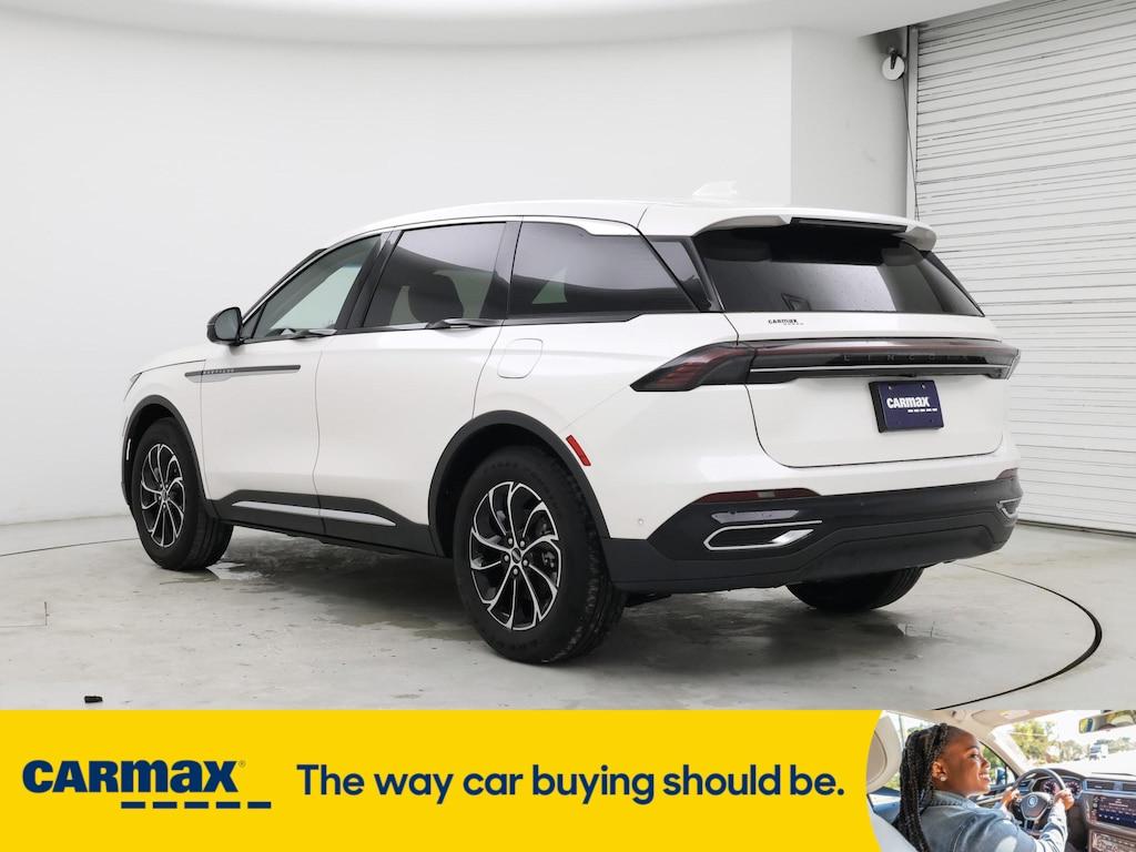 used 2024 Lincoln Nautilus car, priced at $50,998