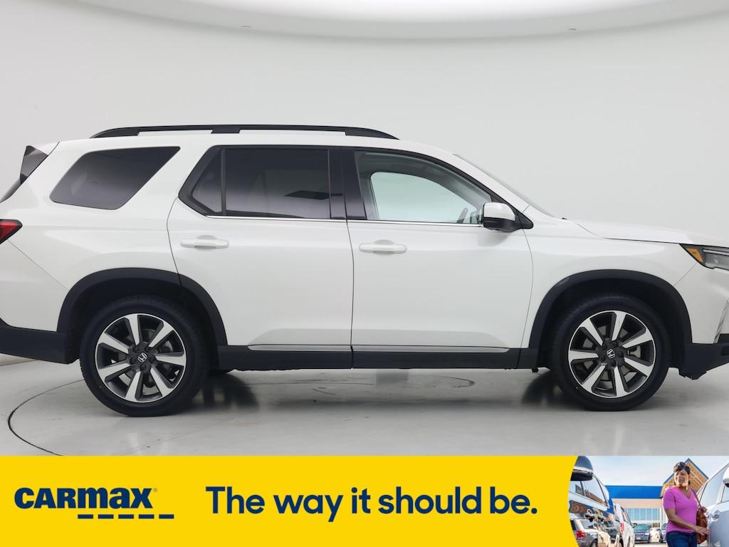 used 2023 Honda Pilot car, priced at $41,998