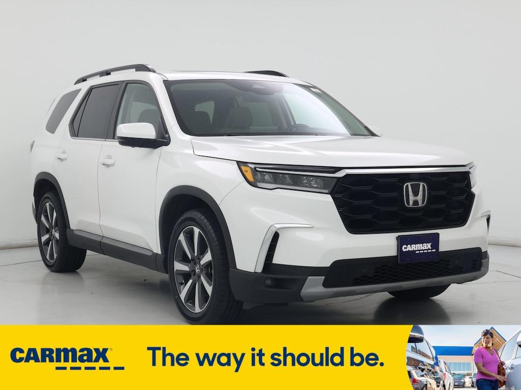 used 2023 Honda Pilot car, priced at $41,998