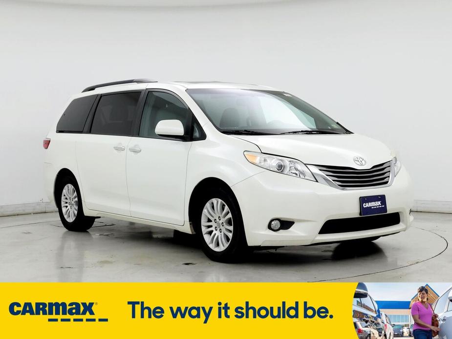 used 2015 Toyota Sienna car, priced at $26,998