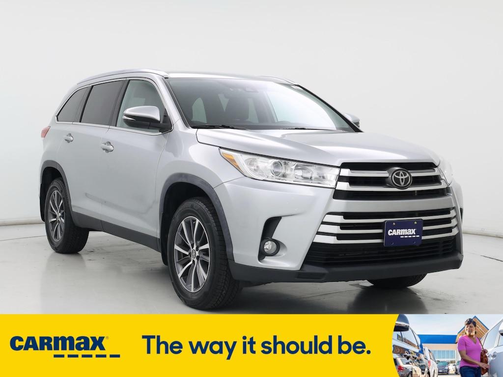 used 2019 Toyota Highlander car, priced at $26,998