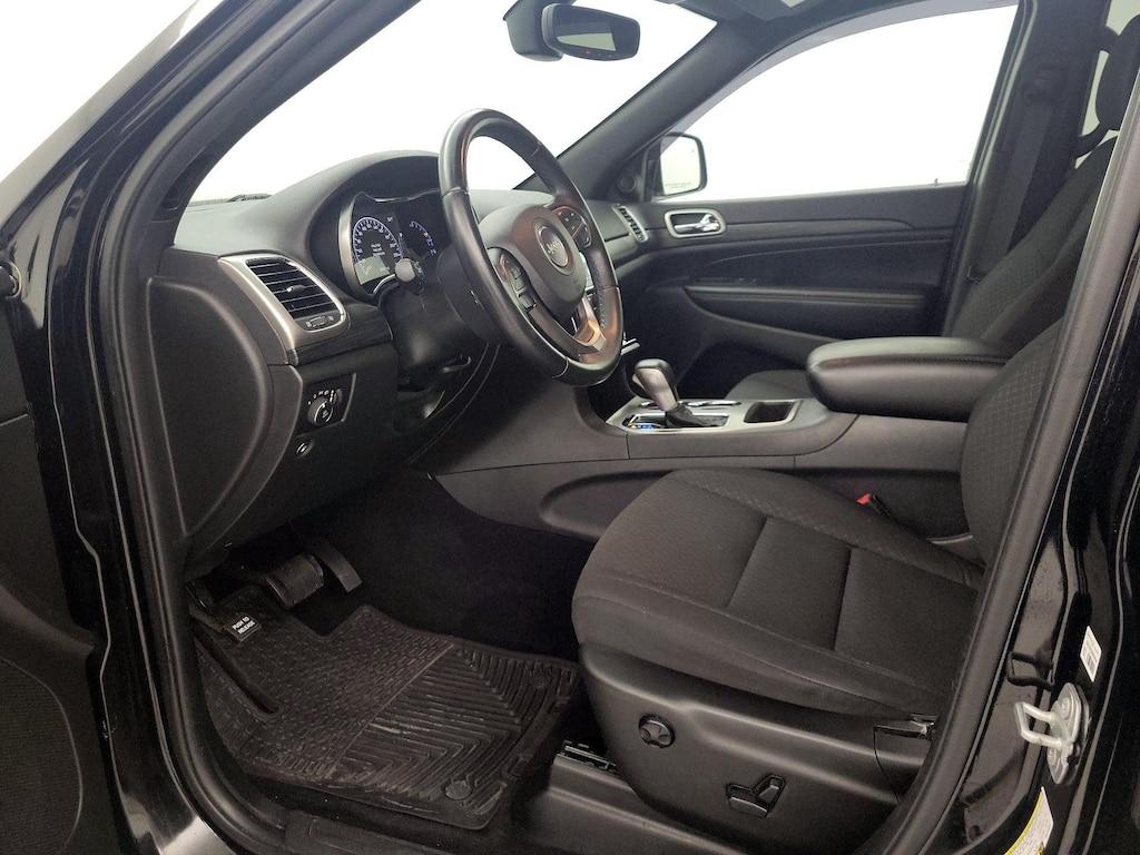 used 2019 Jeep Grand Cherokee car, priced at $17,998