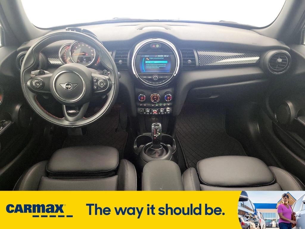 used 2020 MINI Hardtop car, priced at $21,998