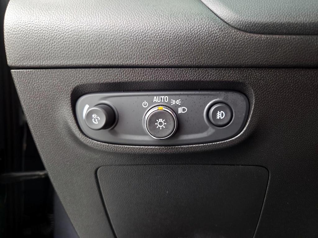 used 2022 Buick Encore GX car, priced at $23,998