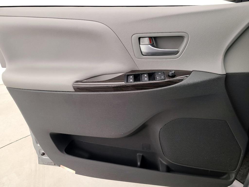used 2017 Toyota Sienna car, priced at $21,998