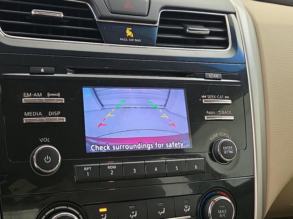 used 2014 Nissan Altima car, priced at $13,998