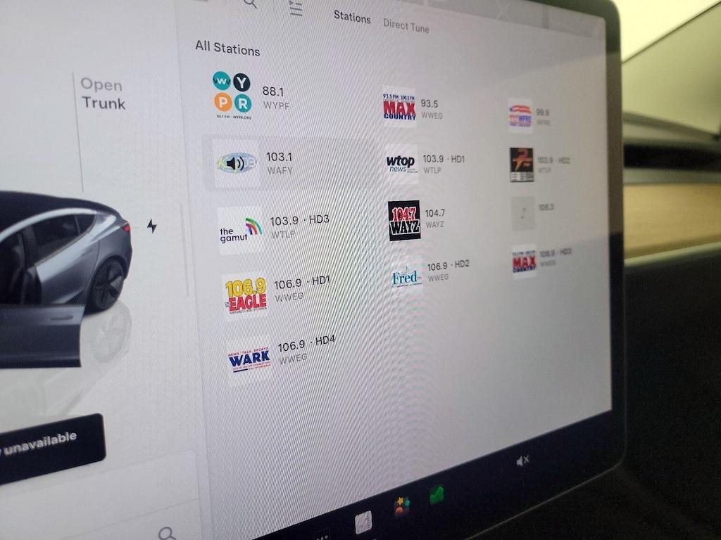 used 2023 Tesla Model 3 car, priced at $27,998